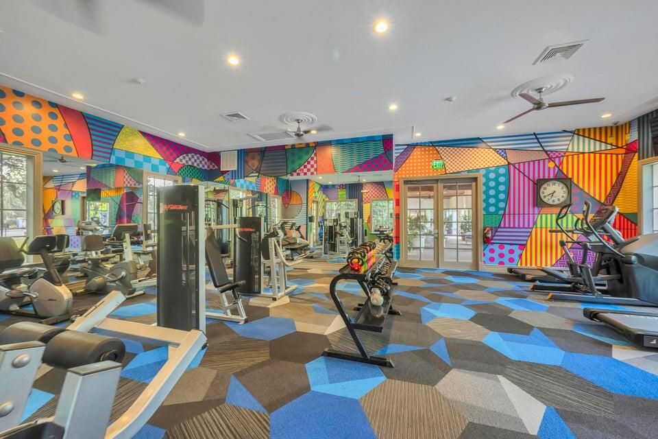 For Rent: $1,950 (2 beds, 2 baths, 1144 Square Feet)