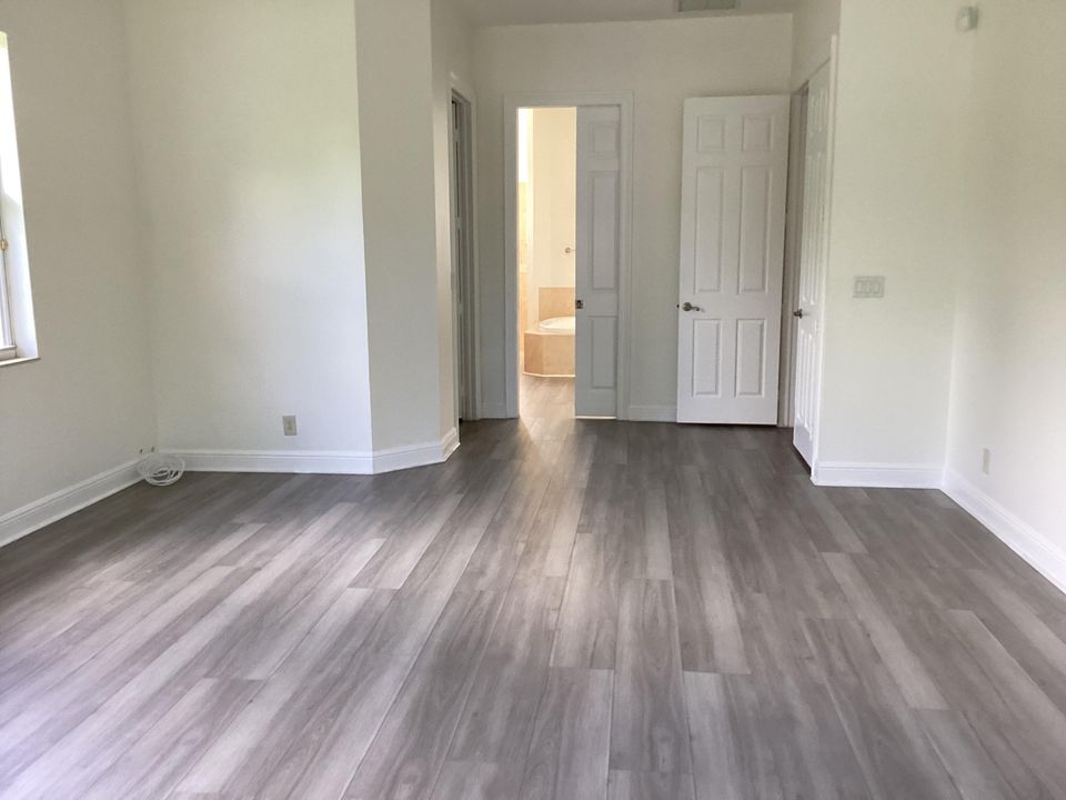 En Renta: $4,900 (3 camas, 2 baños, 2757 Pies cuadrados)