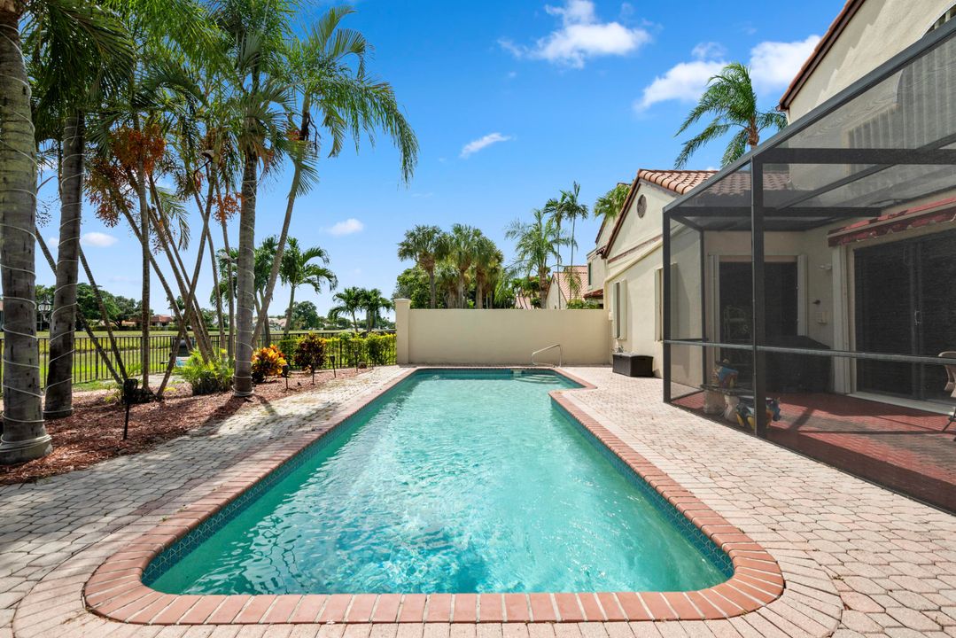 Active With Contract: $799,000 (3 beds, 2 baths, 2101 Square Feet)