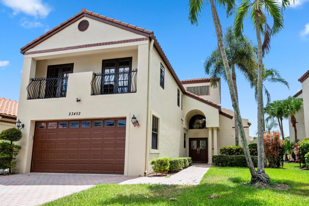 Active With Contract: $799,000 (3 beds, 2 baths, 2101 Square Feet)