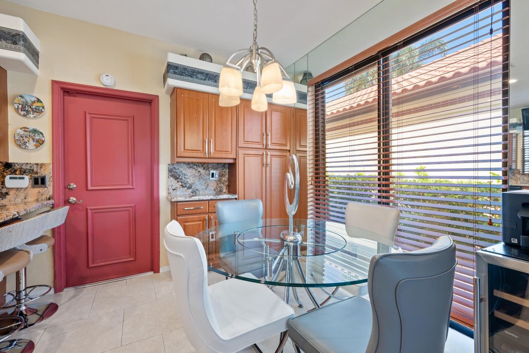 Active With Contract: $799,000 (3 beds, 2 baths, 2101 Square Feet)