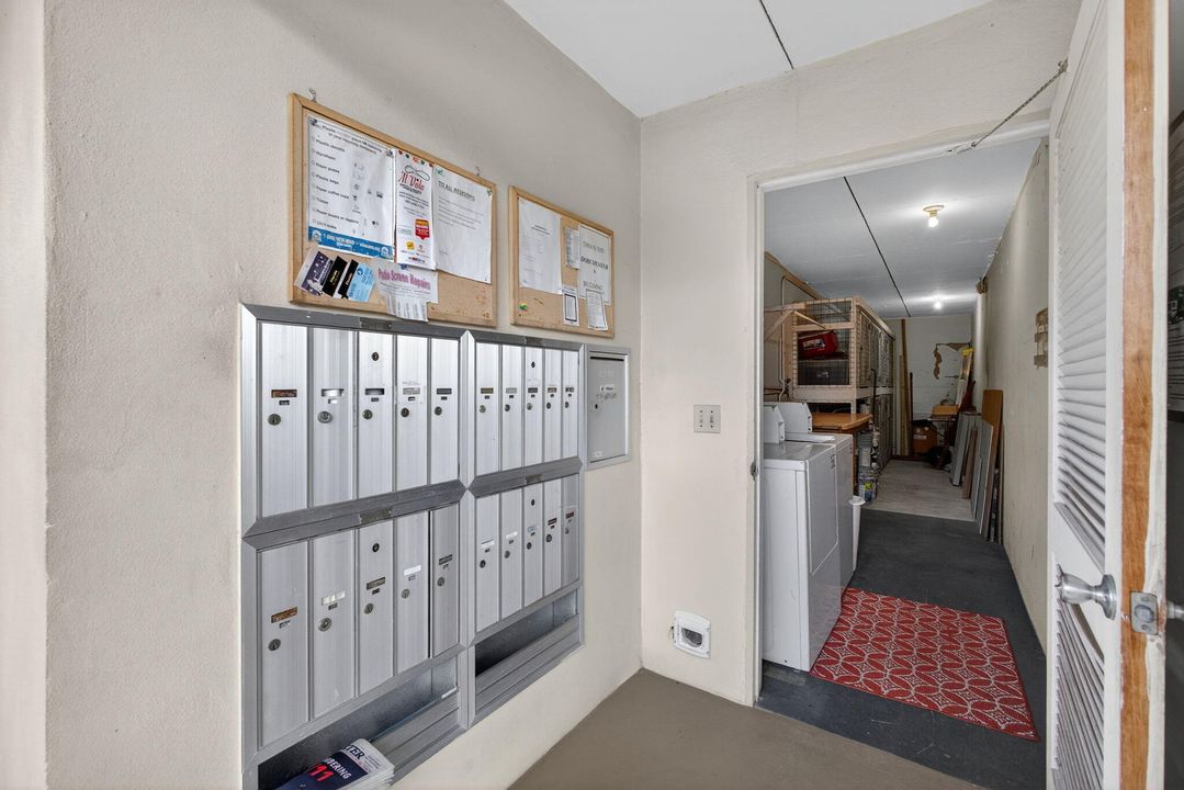 Под контрактом: $57,500 (1 спален, 1 ванн, 570 Квадратных фут)