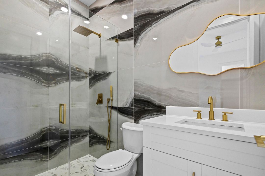 For Sale: $1,050,000 (4 beds, 3 baths, 3160 Square Feet)