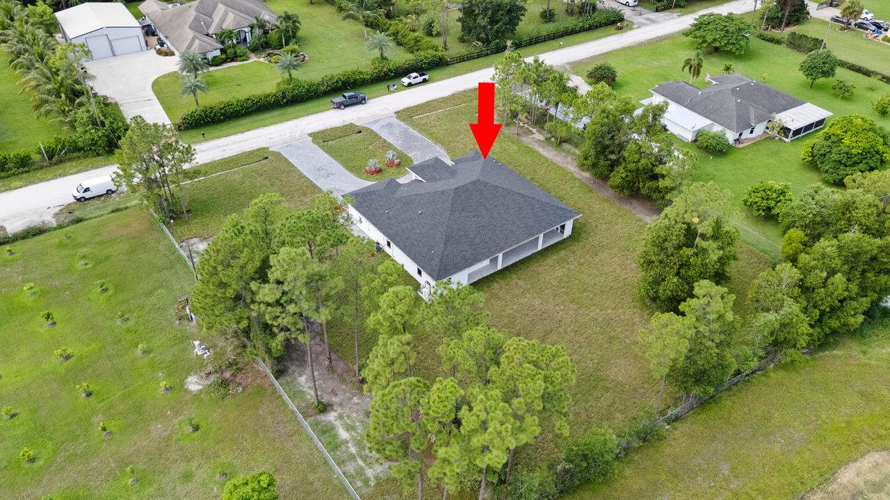 For Sale: $1,050,000 (4 beds, 3 baths, 3160 Square Feet)