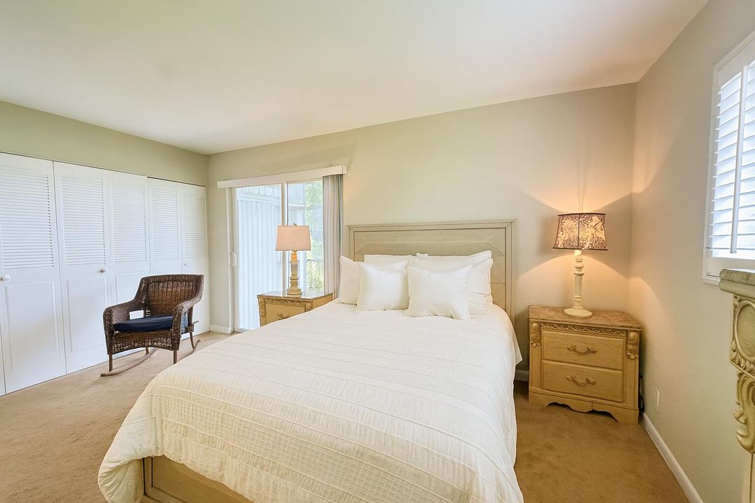 待售: $89,000 (1 贝兹, 1 浴室, 720 平方英尺)