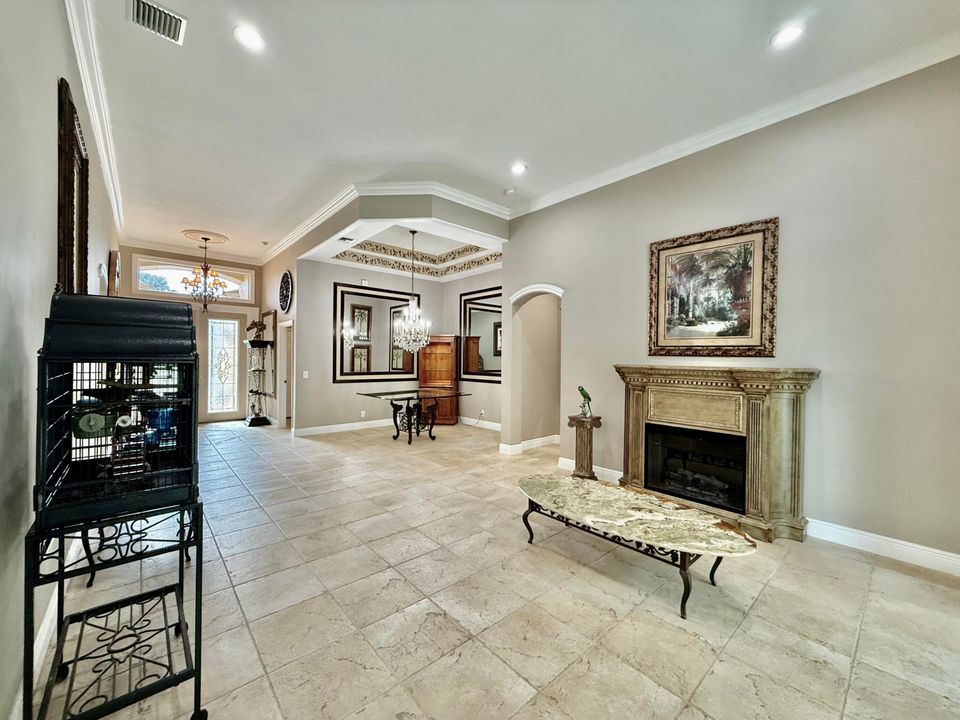 Active With Contract: $675,000 (3 beds, 2 baths, 2237 Square Feet)