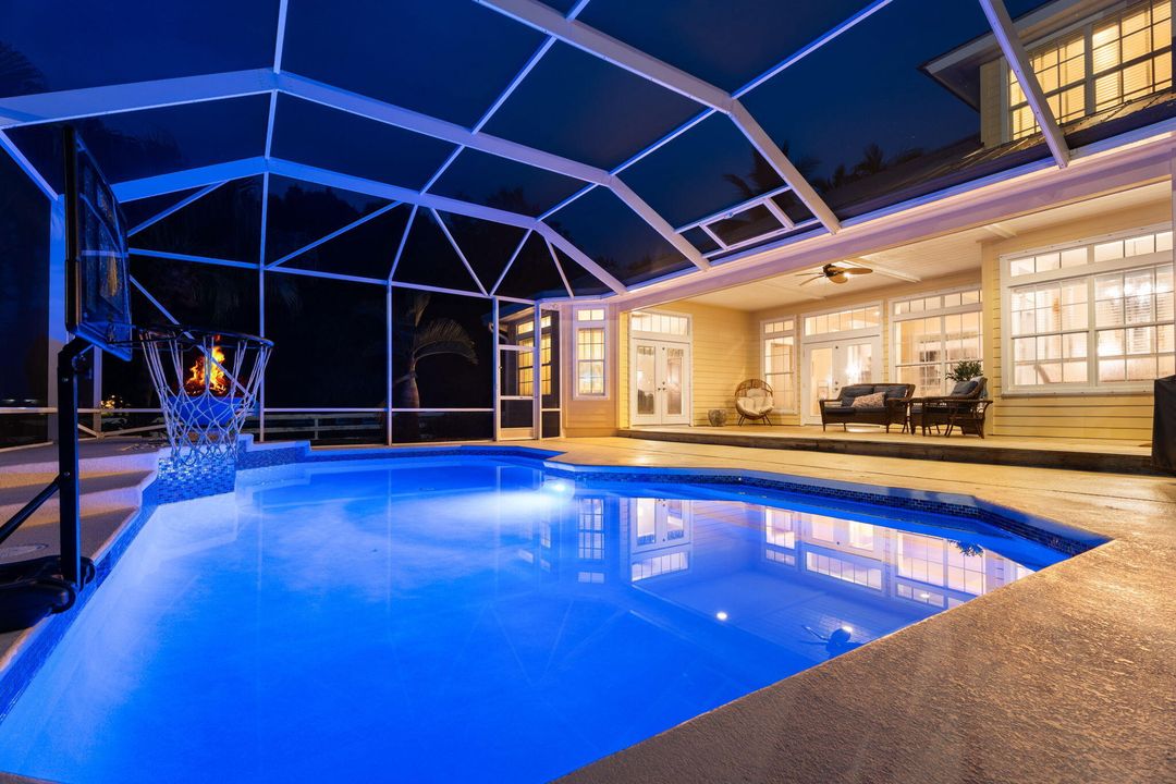 Activo con contrato: $1,465,000 (4 camas, 3 baños, 3325 Pies cuadrados)