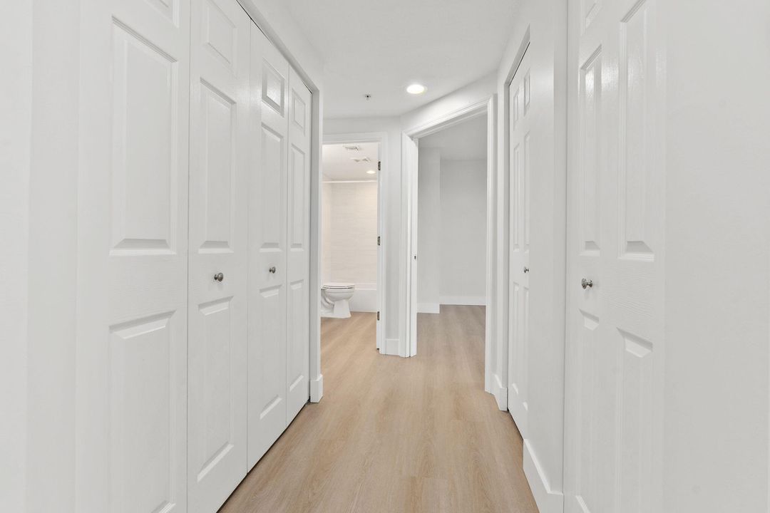 В аренду: $4,000 (3 спален, 3 ванн, 2387 Квадратных фут)