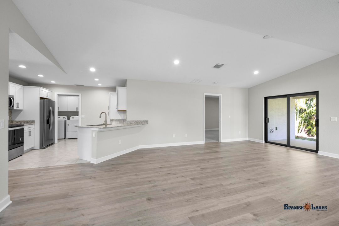 For Sale: $259,000 (2 beds, 2 baths, 1446 Square Feet)