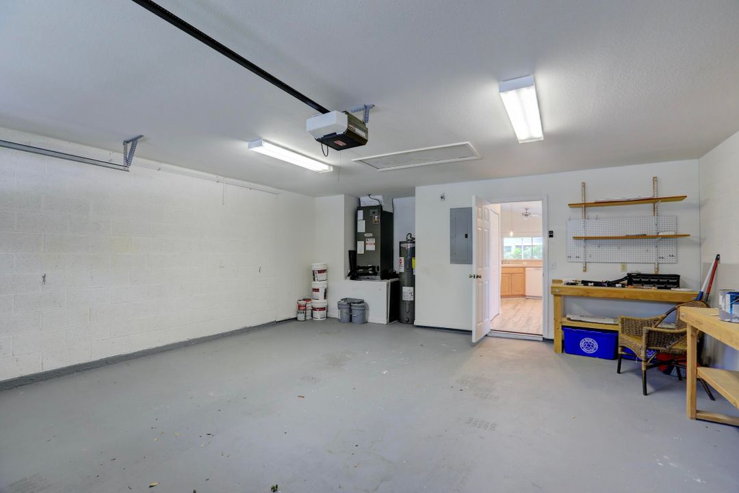 На продажу: $395,000 (3 спален, 2 ванн, 1717 Квадратных фут)