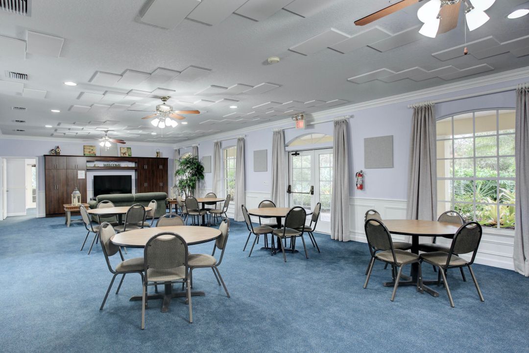 На продажу: $395,000 (3 спален, 2 ванн, 1717 Квадратных фут)