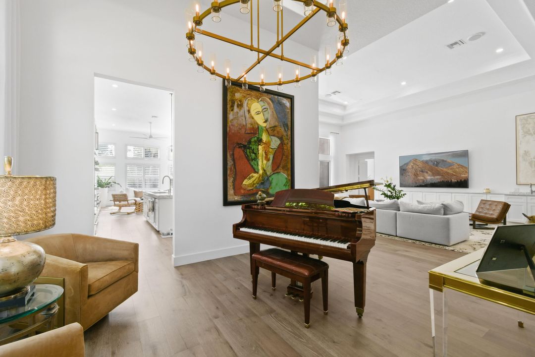 Active With Contract: $3,690,000 (3 beds, 3 baths, 3746 Square Feet)