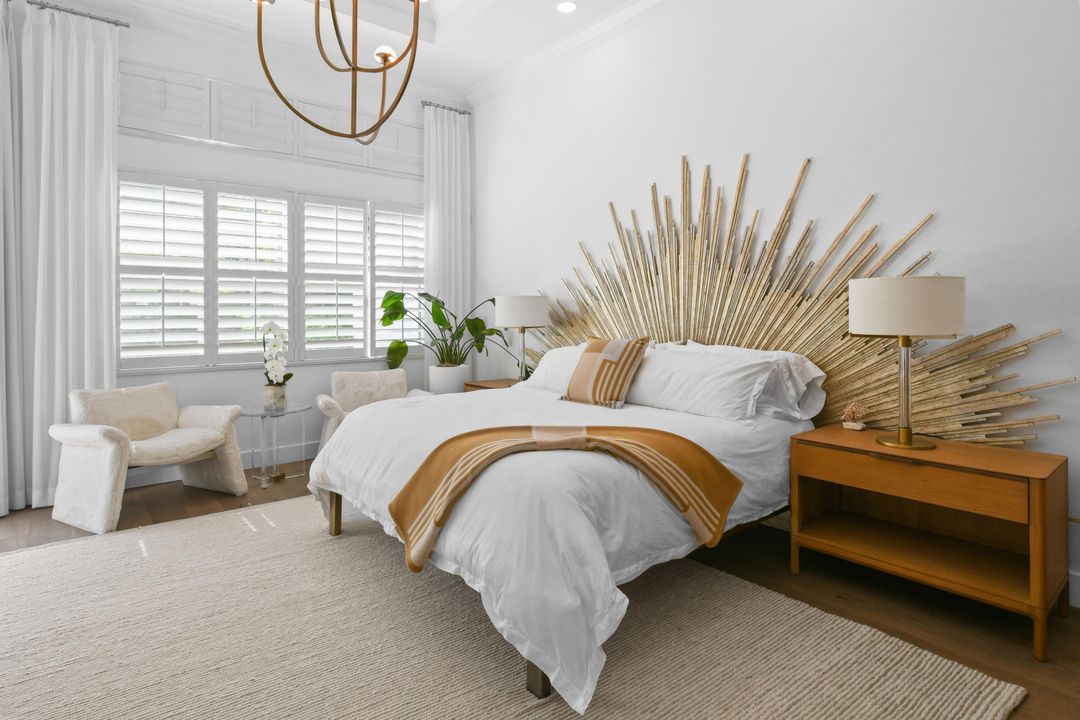 Active With Contract: $3,690,000 (3 beds, 3 baths, 3746 Square Feet)