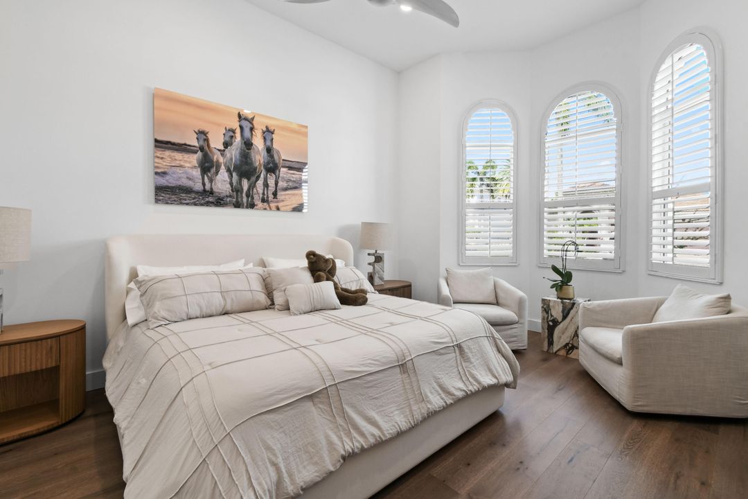 Active With Contract: $3,690,000 (3 beds, 3 baths, 3746 Square Feet)