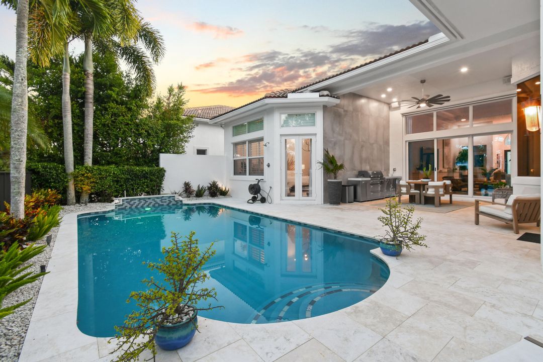 Active With Contract: $3,690,000 (3 beds, 3 baths, 3746 Square Feet)