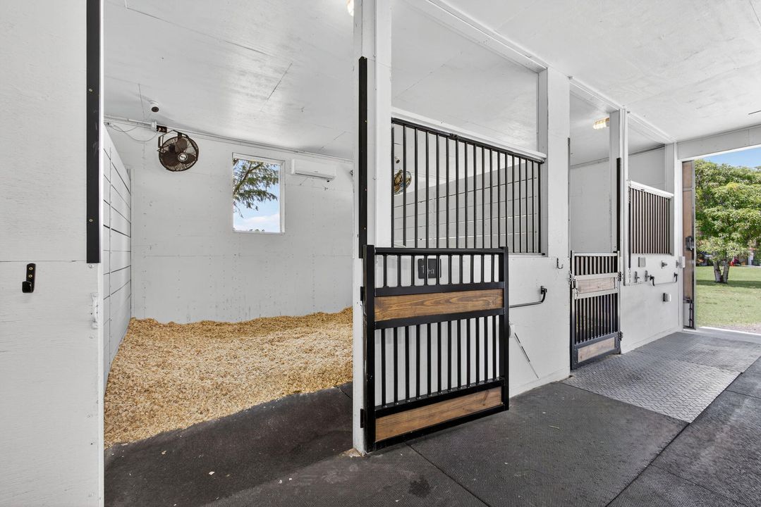 出租: $1,000 (0 贝兹, 0 浴室, 0 平方英尺)