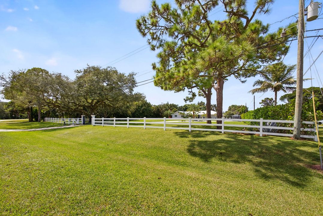 待售: $2,495,000 (5 贝兹, 3 浴室, 3300 平方英尺)