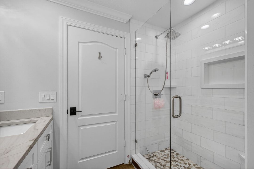 待售: $2,495,000 (5 贝兹, 3 浴室, 3300 平方英尺)