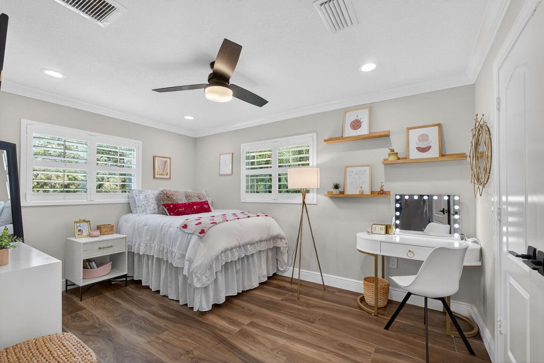 待售: $2,495,000 (5 贝兹, 3 浴室, 3300 平方英尺)