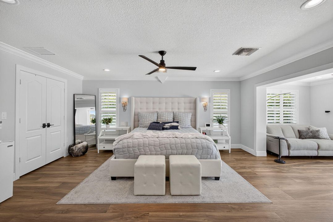 待售: $2,495,000 (5 贝兹, 3 浴室, 3300 平方英尺)