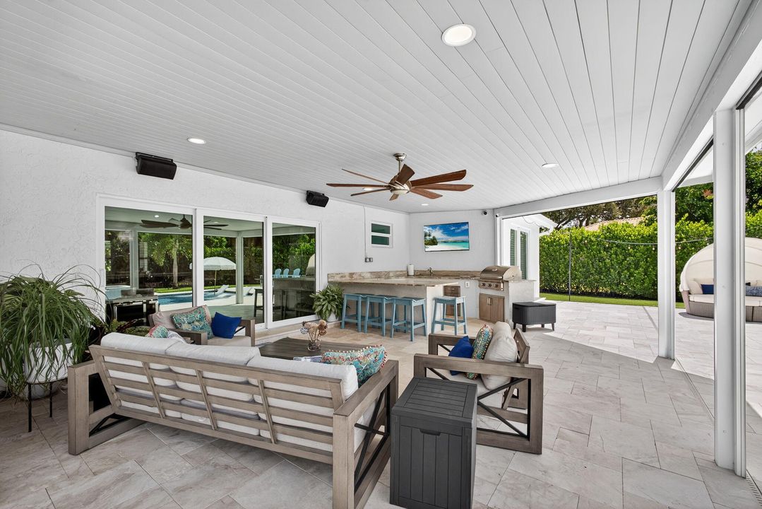 待售: $2,495,000 (5 贝兹, 3 浴室, 3300 平方英尺)