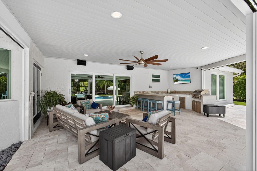 待售: $2,495,000 (5 贝兹, 3 浴室, 3300 平方英尺)