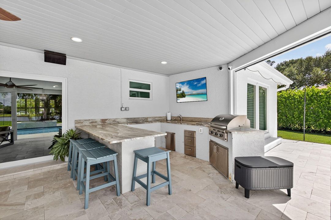 待售: $2,495,000 (5 贝兹, 3 浴室, 3300 平方英尺)