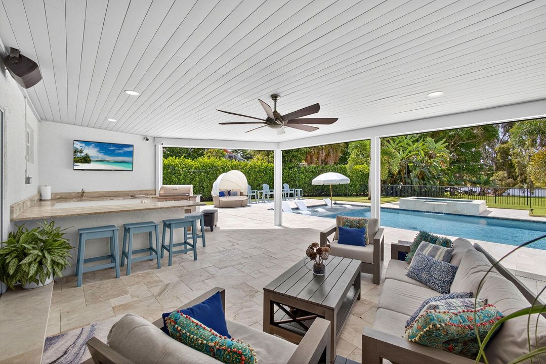 待售: $2,495,000 (5 贝兹, 3 浴室, 3300 平方英尺)