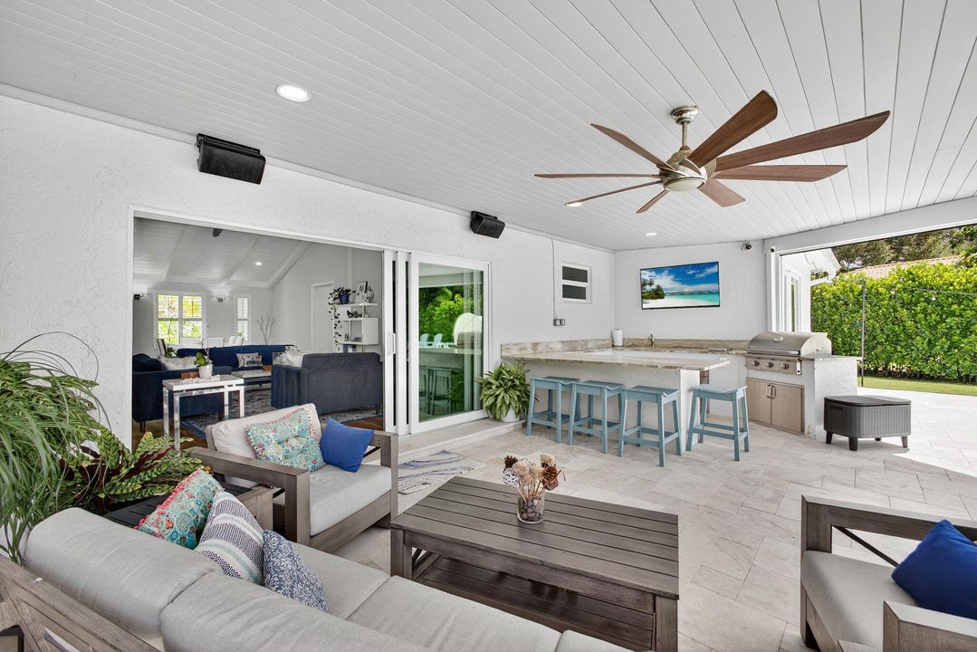 待售: $2,495,000 (5 贝兹, 3 浴室, 3300 平方英尺)