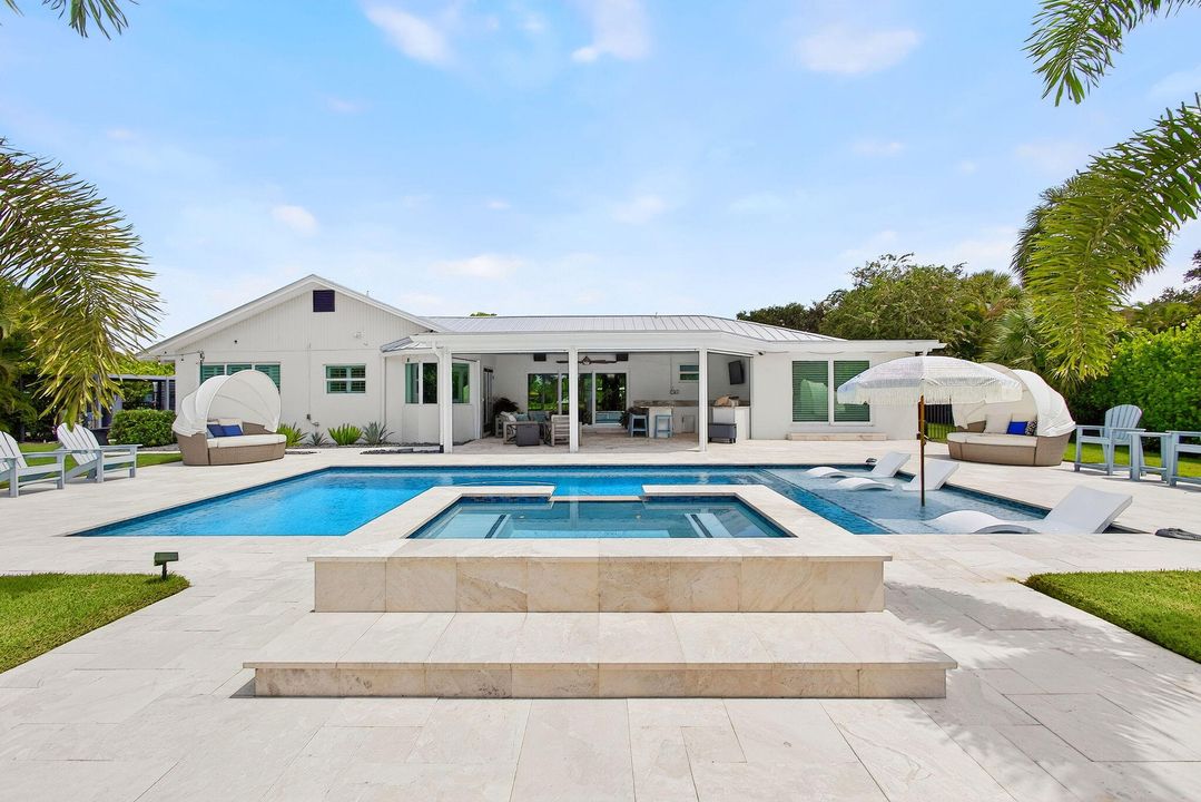 待售: $2,495,000 (5 贝兹, 3 浴室, 3300 平方英尺)