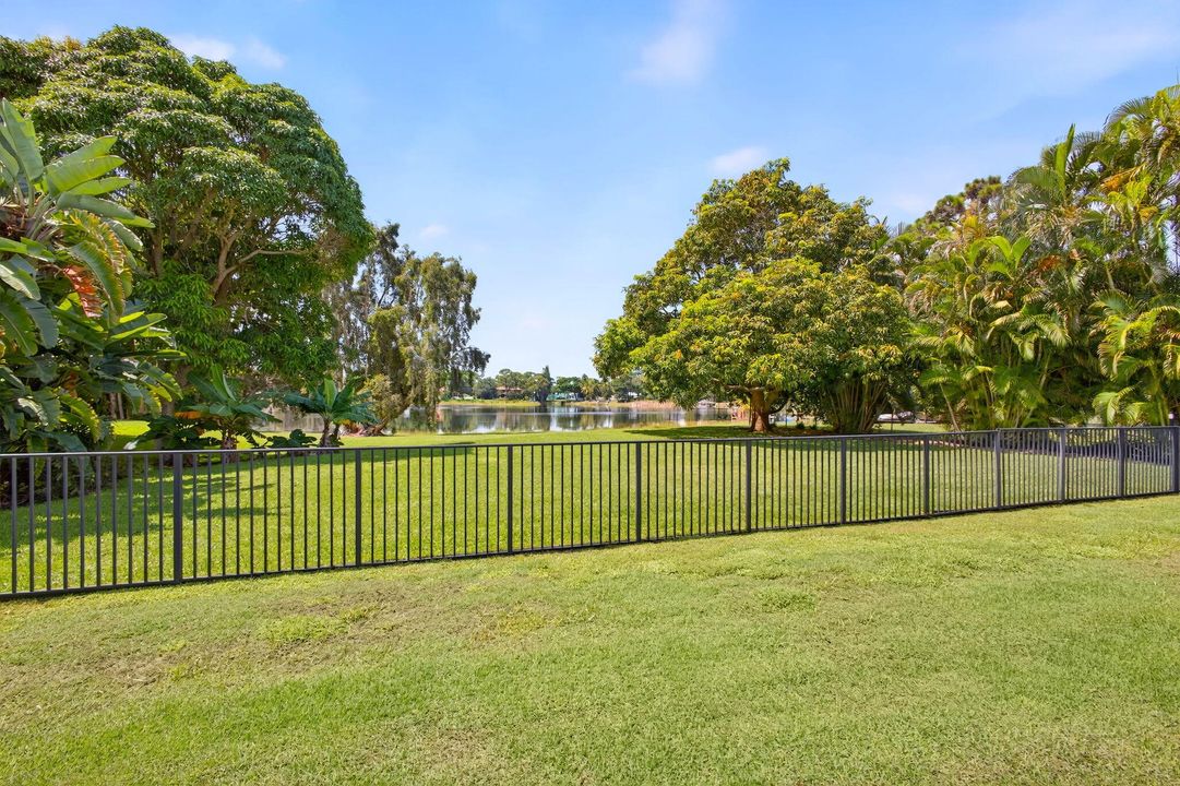 待售: $2,495,000 (5 贝兹, 3 浴室, 3300 平方英尺)