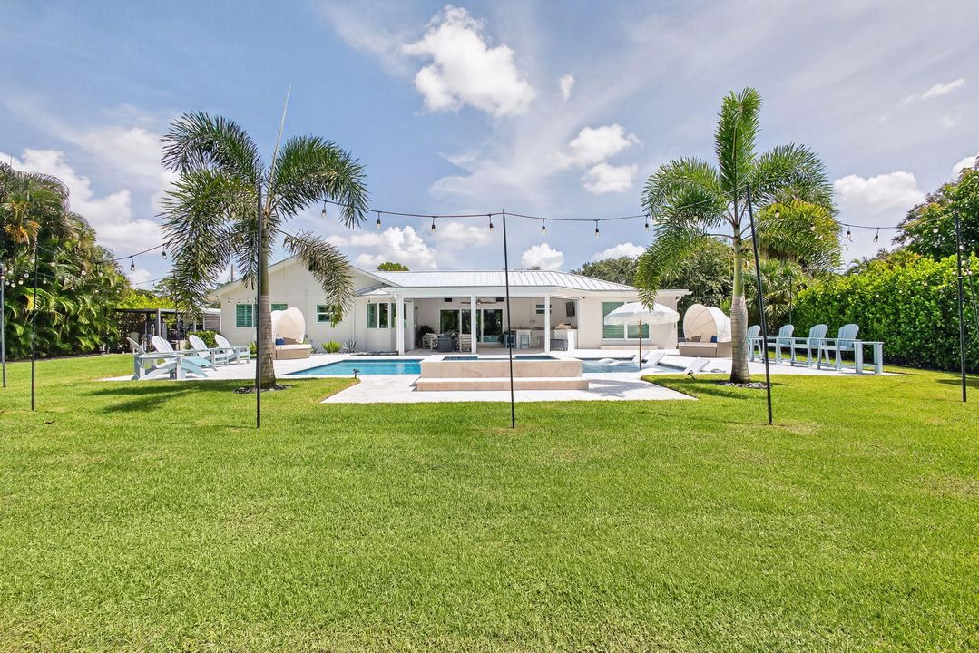 待售: $2,495,000 (5 贝兹, 3 浴室, 3300 平方英尺)