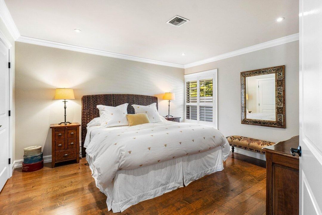 For Sale: $695,000 (3 beds, 2 baths, 1840 Square Feet)