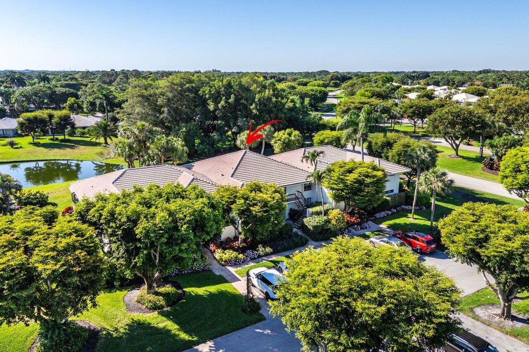 For Sale: $695,000 (3 beds, 2 baths, 1840 Square Feet)