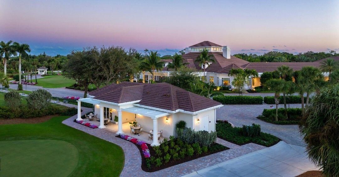 For Sale: $695,000 (3 beds, 2 baths, 1840 Square Feet)