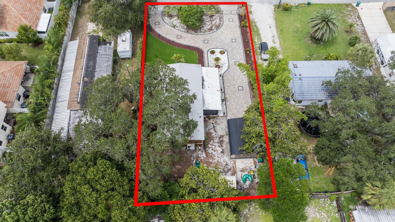 For Sale: $185,000 (3 beds, 2 baths, 1152 Square Feet)