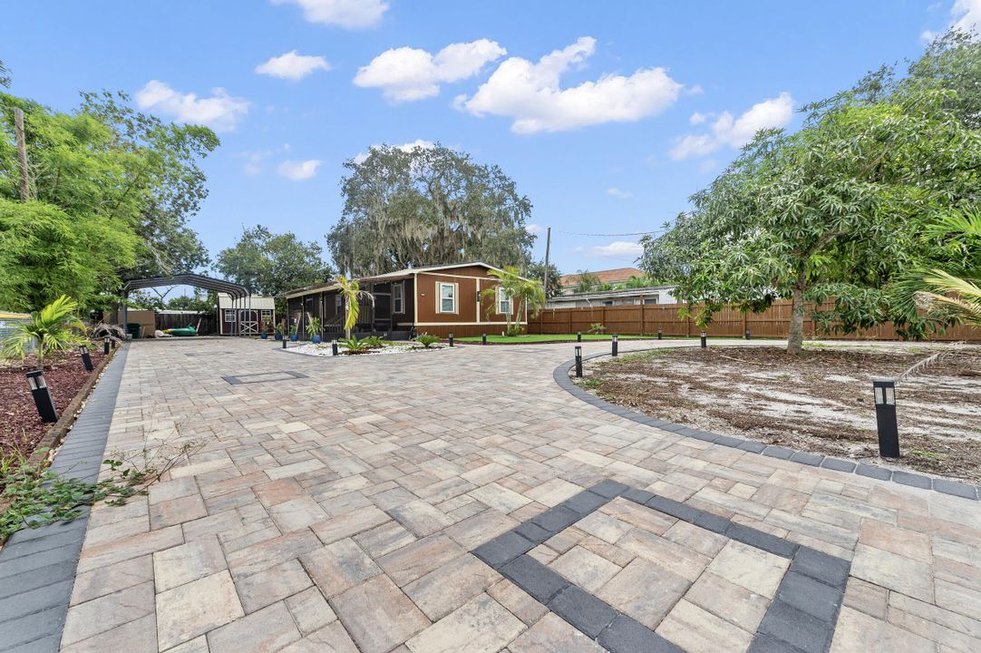 For Sale: $185,000 (3 beds, 2 baths, 1152 Square Feet)