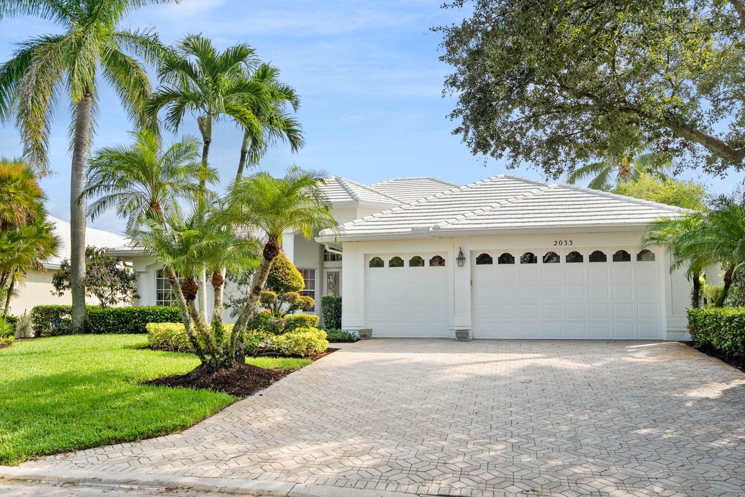 Под контрактом: $849,000 (4 спален, 3 ванн, 2766 Квадратных фут)