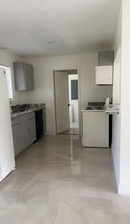 En Venta: $200,000 (2 camas, 1 baños, 1098 Pies cuadrados)
