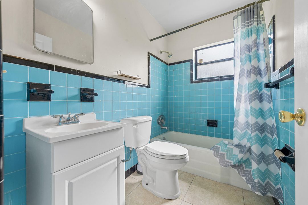 На продажу: $249,900 (0 спален, 0 ванн, 1152 Квадратных фут)