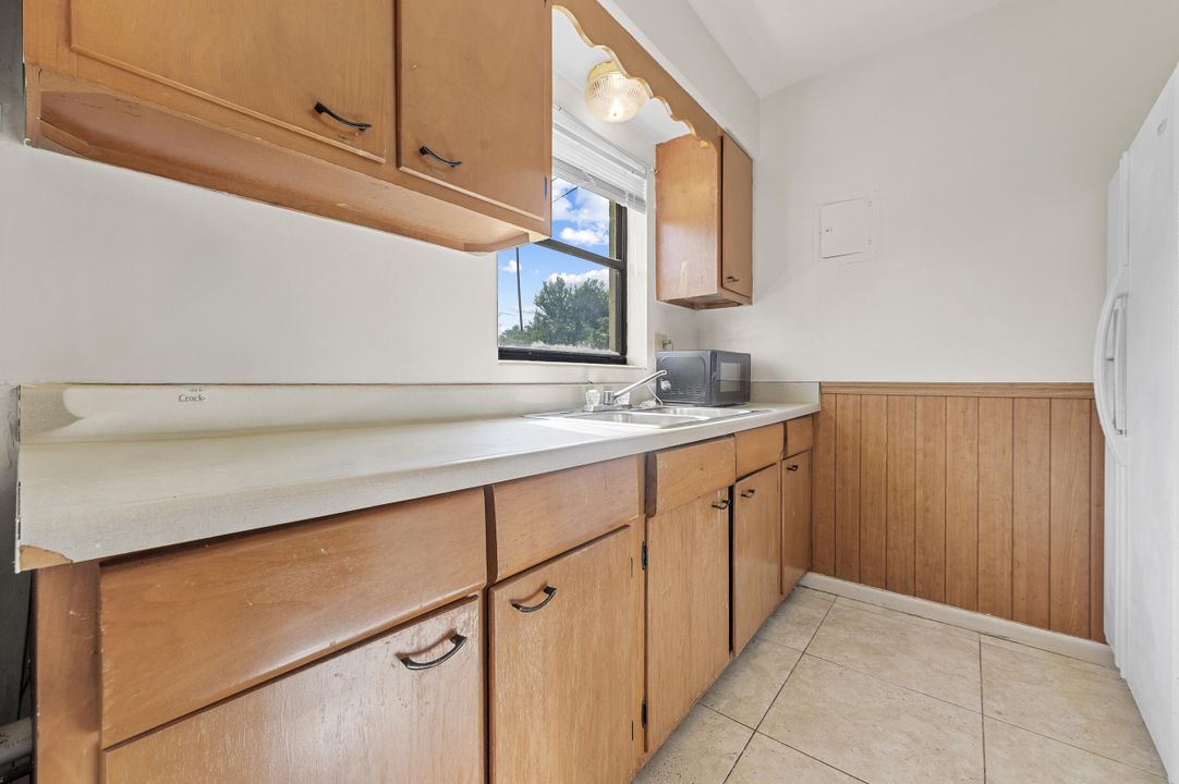 На продажу: $249,900 (0 спален, 0 ванн, 1152 Квадратных фут)