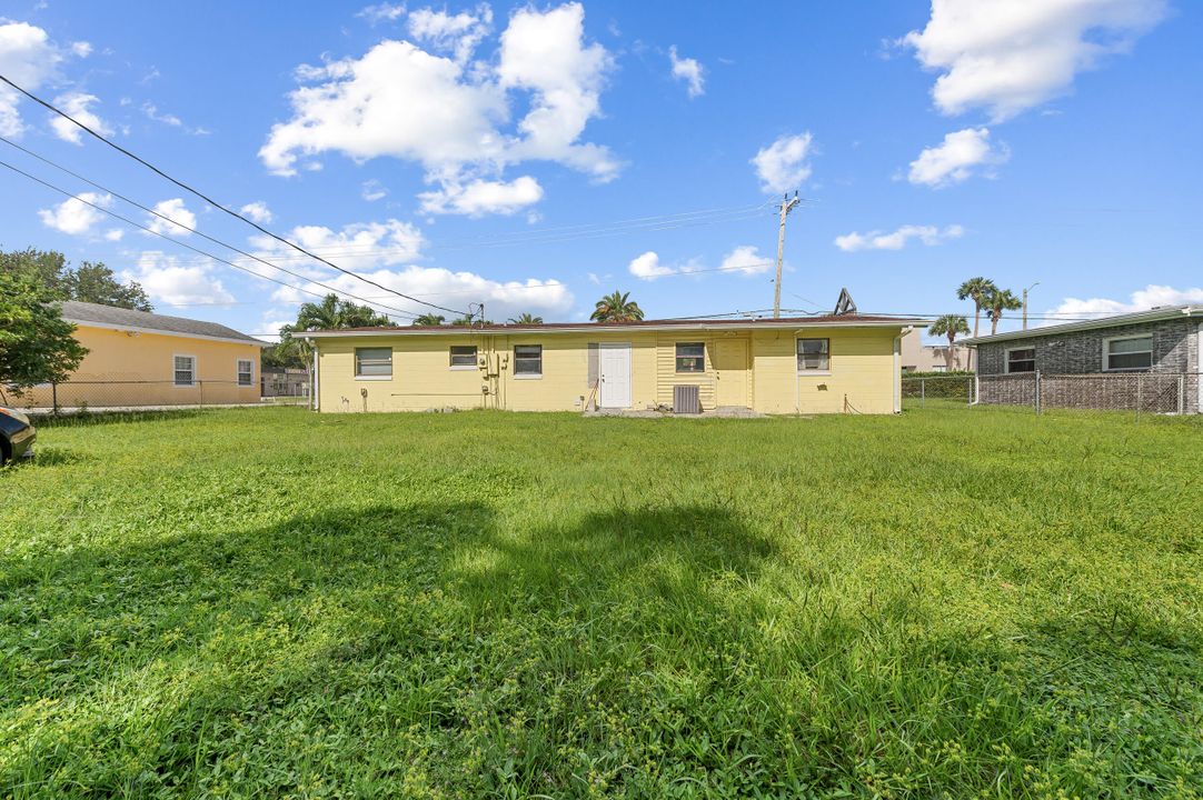 На продажу: $249,900 (0 спален, 0 ванн, 1152 Квадратных фут)