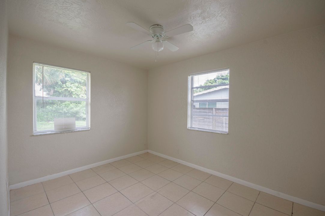 Active With Contract: $329,000 (4 beds, 2 baths, 1216 Square Feet)