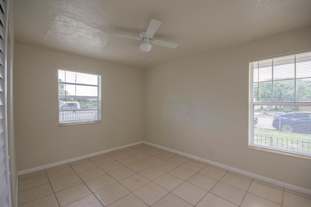 Active With Contract: $329,000 (4 beds, 2 baths, 1216 Square Feet)