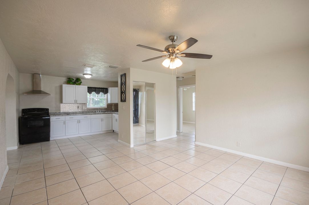 Active With Contract: $329,000 (4 beds, 2 baths, 1216 Square Feet)