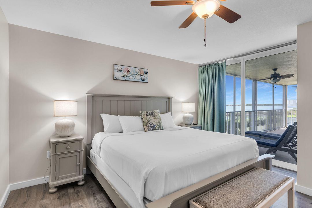 待售: $749,900 (2 贝兹, 2 浴室, 1338 平方英尺)