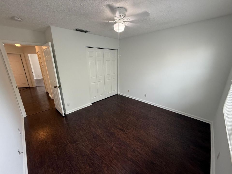 Active With Contract: $469,000 (3 beds, 2 baths, 1694 Square Feet)