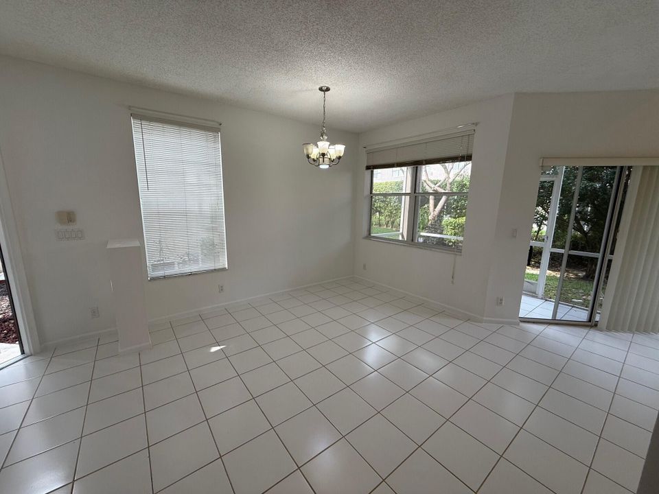 Active With Contract: $469,000 (3 beds, 2 baths, 1694 Square Feet)