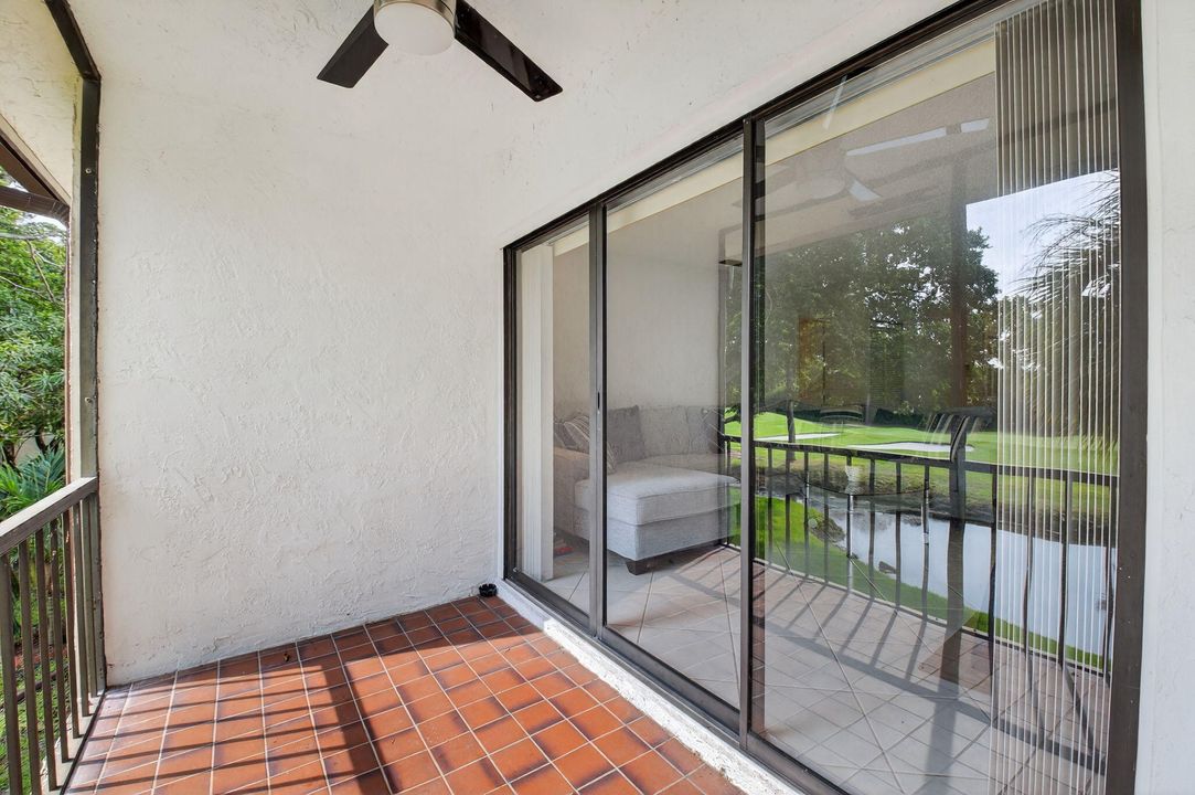 Active With Contract: $3,500 (2 beds, 2 baths, 1216 Square Feet)