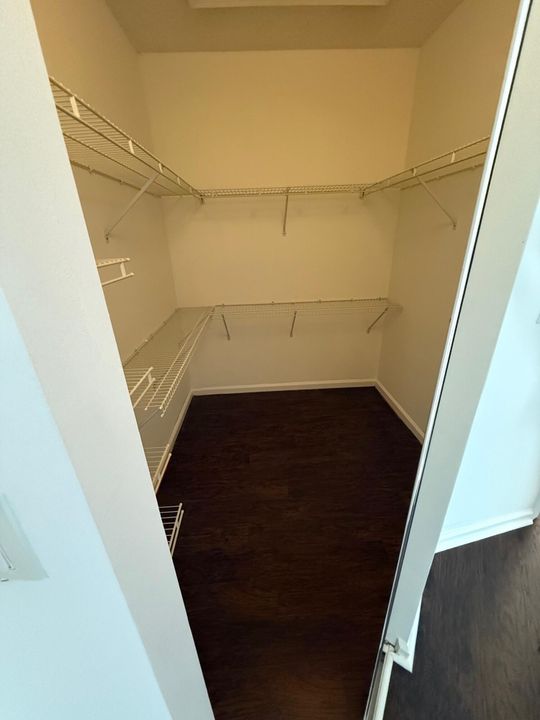 Active With Contract: $469,000 (3 beds, 2 baths, 1694 Square Feet)